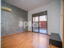 Apartament, 48.00 m², 附近的公共汽車和火車, 九成新, Calle Major