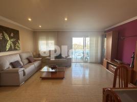 Flat in monthly rentals, 178.00 m², Calle de Sant Jordi