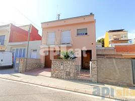  (unifamiliar adossada), 216.00 m², Calle Ter