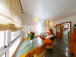 Flat, 63.00 m², near bus and train, Calle d'Ignasi Iglesias