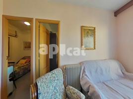 Flat, 93.00 m², near bus and train, Calle del Nord