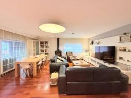 Piso, 228.00 m²