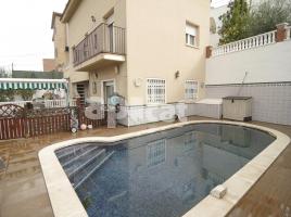 Casa (chalet / torre), 253.00 m², Calle de Walt Disney, 1B