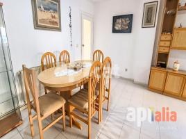 Piso, 93.00 m², cerca de bus y tren, Av.President Macià