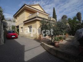  (xalet / torre), 144.00 m²