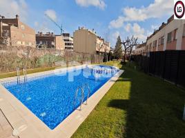 Houses (terraced house), 239.00 m², almost new, Avenida del Parc