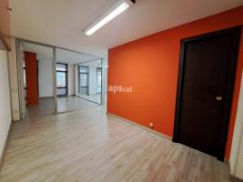 For rent office, 80.00 m²