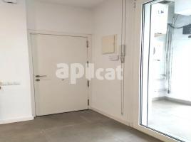 Flat, 90.00 m², near bus and train