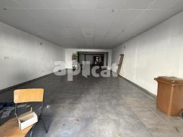 Local comercial, 510.00 m², cerca bus y metro