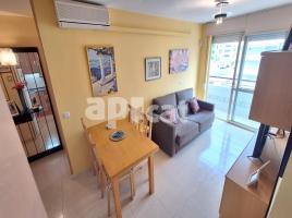 Apartamento, 60.00 m², Calle de Joan Salvat-Papasseit