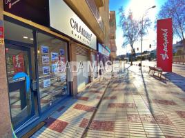 Local comercial, 110.00 m²