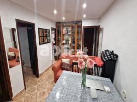 Piso, 60.00 m², cerca de bus y tren, Plaza Blocs Florida