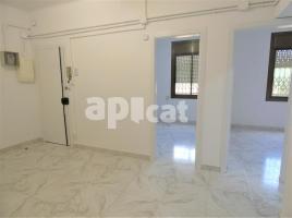 Piso, 67.00 m², cerca de bus y tren