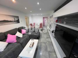 Pis, 88.00 m², prop de bus i tren, Calle Germa Joaquim, del