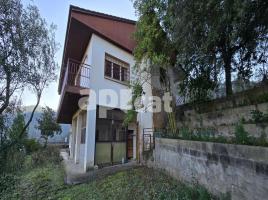 Houses (villa / tower), 230.00 m², Calle de la Font Bosquina