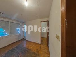 Piso, 65.00 m², cerca de bus y tren, Calle de Núria