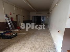 , 56.00 m², حافلة قرب والقطار, Calle del Pintor Magí Oliver, 4