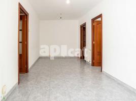 Piso, 75.00 m², cerca de bus y tren