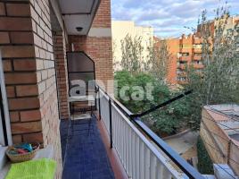 Flat, 78.00 m², close to bus and metro