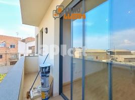 Flat, 75.00 m², near bus and train, almost new, Calle Estació