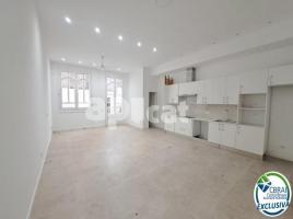 Houses (terraced house), 156.00 m², Calle Sant Pau, 34