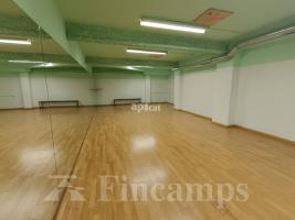 Lloguer local comercial, 260.00 m²