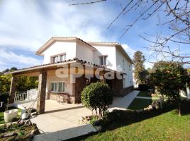 Houses (villa / tower), 357.00 m²