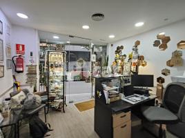 For rent business premises, 60.00 m², near bus and train, Calle de Galileu, 306