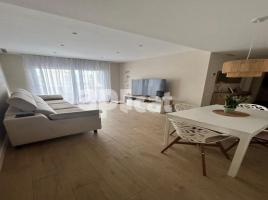 Flat, 97.00 m², near bus and train, Calle de la Bonaigua, 22