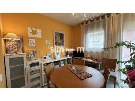 Flat, 122.00 m²