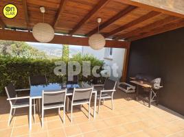 Casa (unifamiliar aïllada), 231.00 m², prop de bus i tren, La Miranda