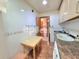 Pis, 69.00 m², حافلة قرب والقطار, Salesianos