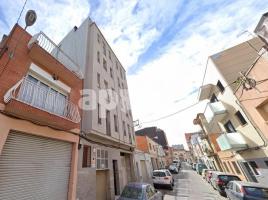 Piso, 75.00 m², cerca de bus y tren