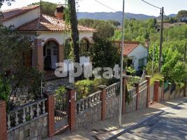 Houses (detached house), 245.00 m², near bus and train, Riells i Viabrea