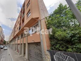 Piso, 83.00 m², cerca de bus y tren, Santa Eugenia