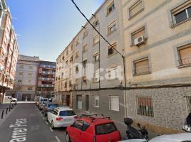 Piso, 39.00 m², cerca de bus y tren