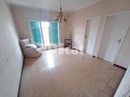 Piso, 72.00 m², cerca de bus y tren