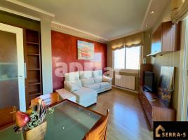 Piso, 71.00 m², cerca de bus y tren