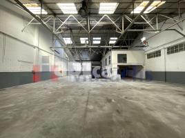 Industrial, 738 m²