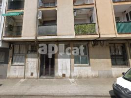 Piso, 85.00 m², cerca de bus y tren