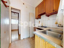 Flat, 68.00 m², near bus and train