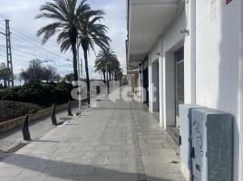 Apartament, 70.00 m², seminou