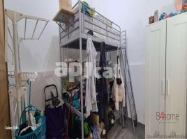 Loft, 81.00 m², près de bus et de train