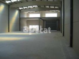 For rent industrial, 671.00 m²
