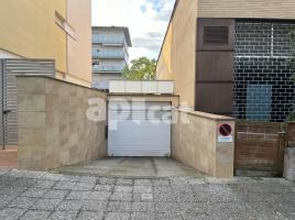 For rent parking, 12.00 m², Calle d'Angel Serradell, 4