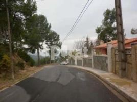 городской, 875.00 m², Calle dels Països Catalans