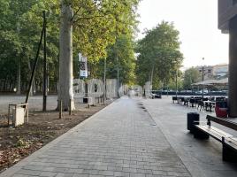 в аренду в Парковка, 12.00 m², Paseo de la Devesa, 4