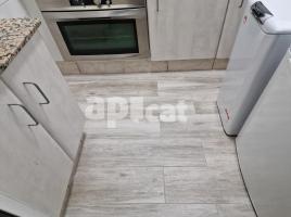 Pis, 56.00 m²