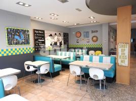 , 165.00 m², fast neu