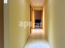 Alquiler piso, 82.00 m², cerca de bus y tren, seminuevo